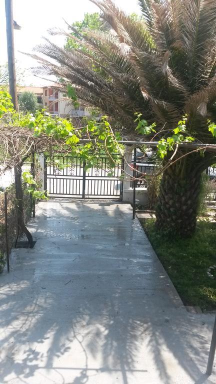 Villa Kristel Ierissós Esterno foto